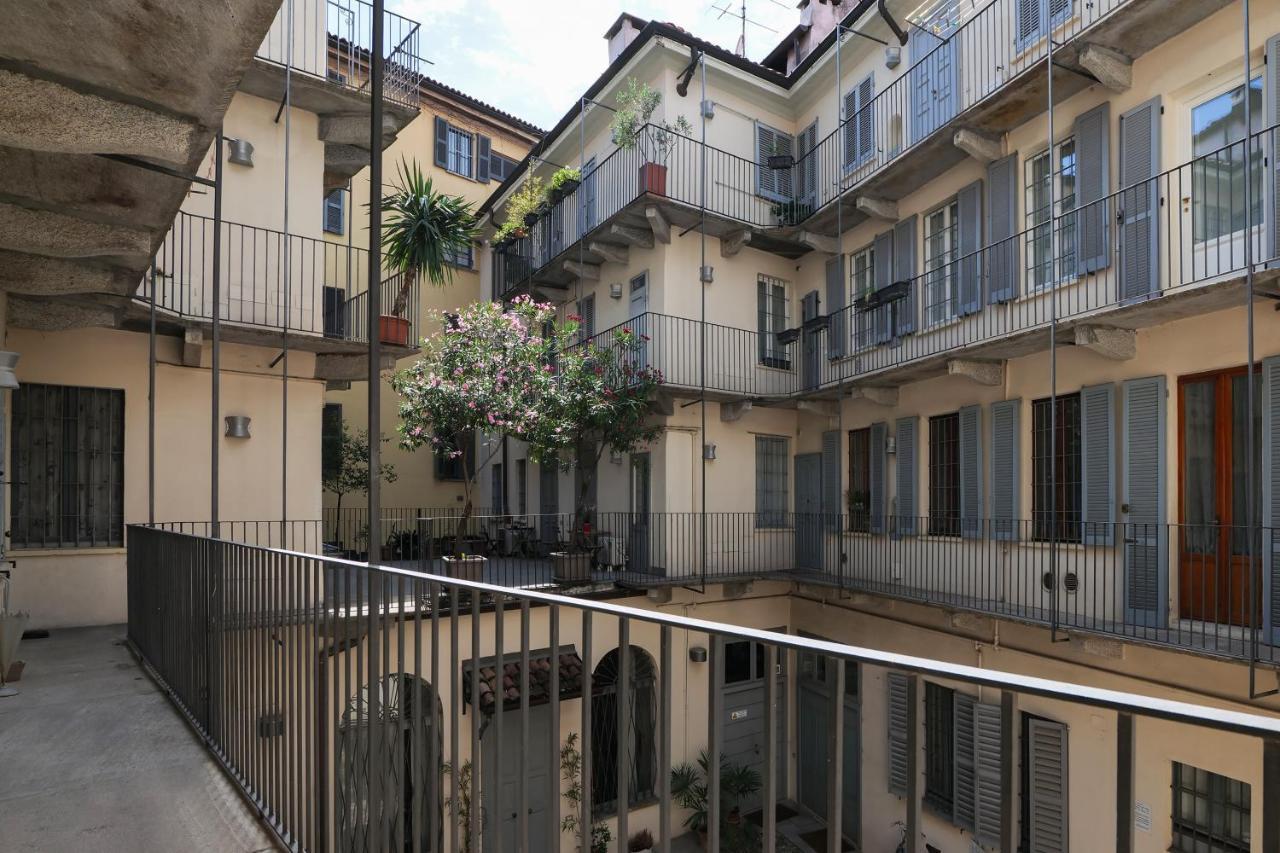 Contempora Apartments - Ampio Monolocale Medici 7 Milan Bagian luar foto