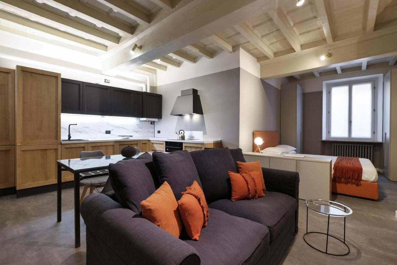 Contempora Apartments - Ampio Monolocale Medici 7 Milan Bagian luar foto