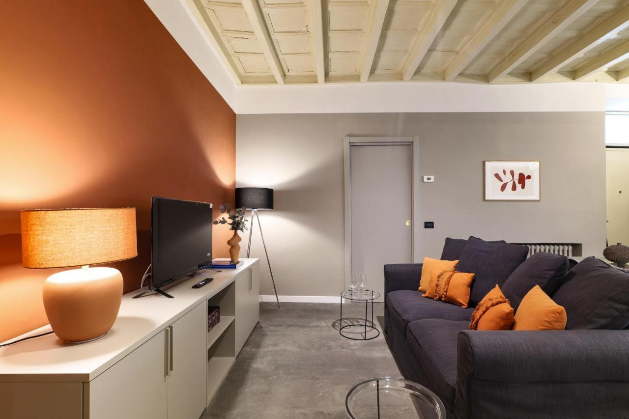 Contempora Apartments - Ampio Monolocale Medici 7 Milan Bagian luar foto
