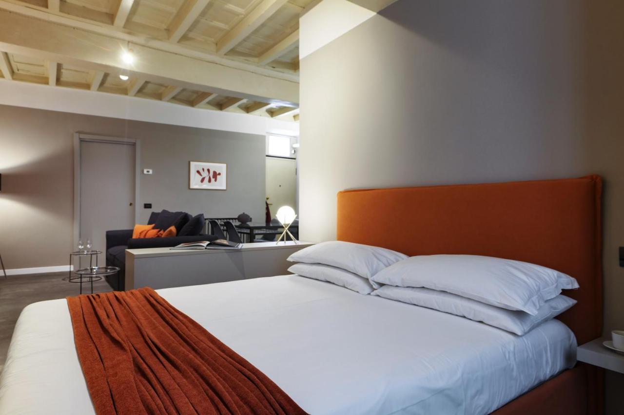 Contempora Apartments - Ampio Monolocale Medici 7 Milan Bagian luar foto